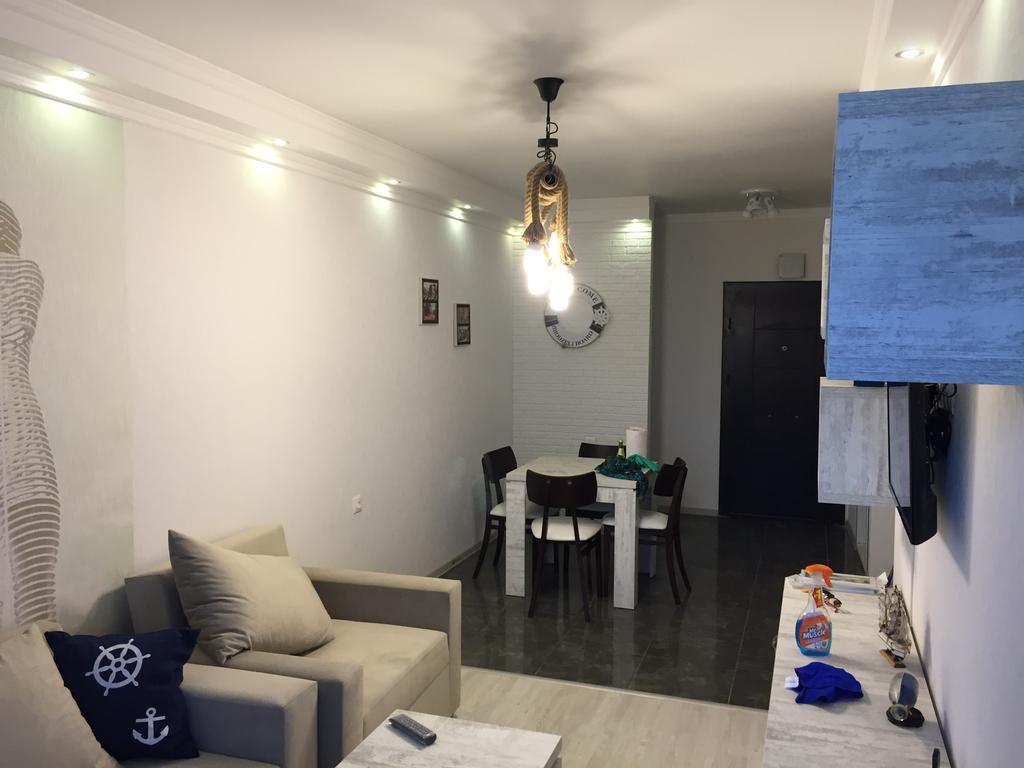 Stars Apartment Batum Dış mekan fotoğraf