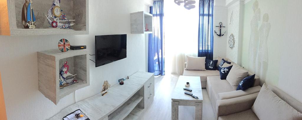 Stars Apartment Batum Dış mekan fotoğraf