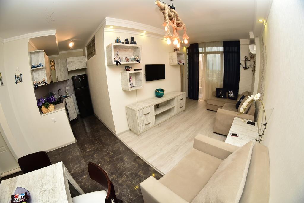 Stars Apartment Batum Dış mekan fotoğraf