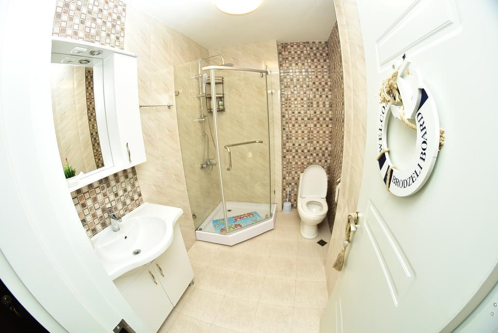 Stars Apartment Batum Dış mekan fotoğraf