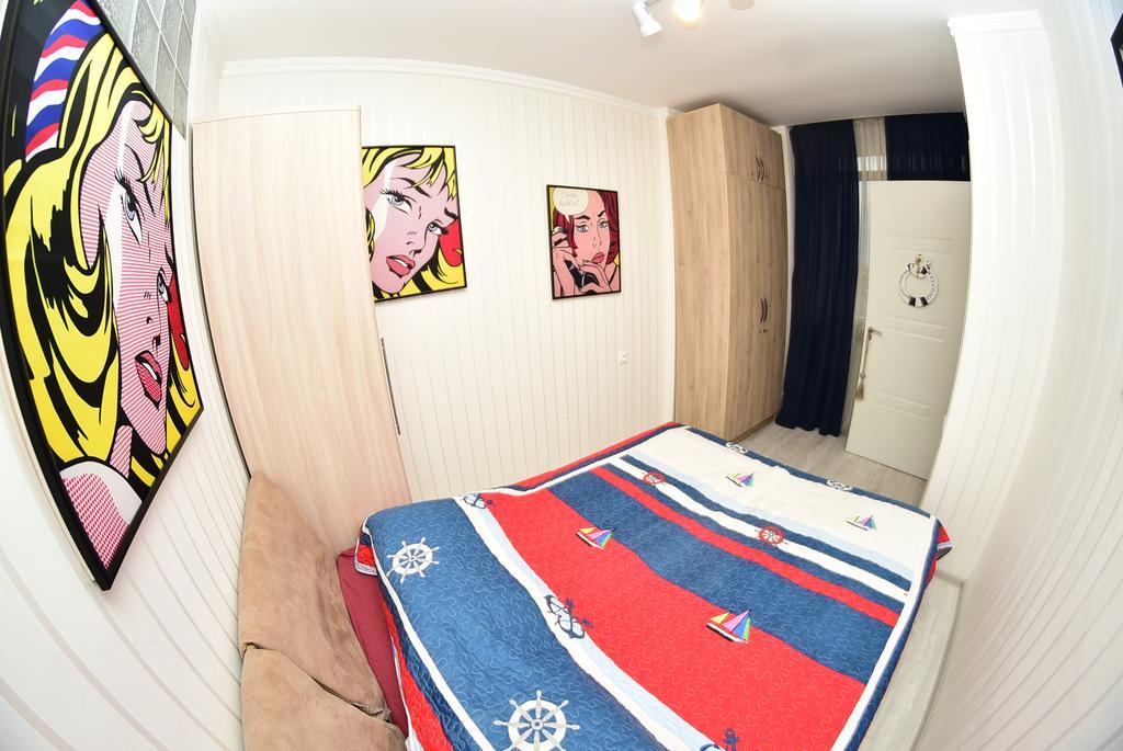 Stars Apartment Batum Dış mekan fotoğraf